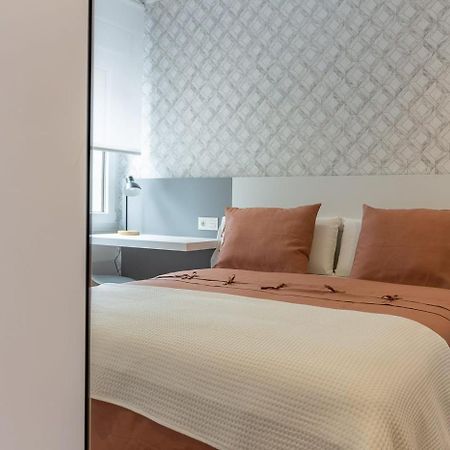 Room4You By Asturias Holidays Oviedo Buitenkant foto