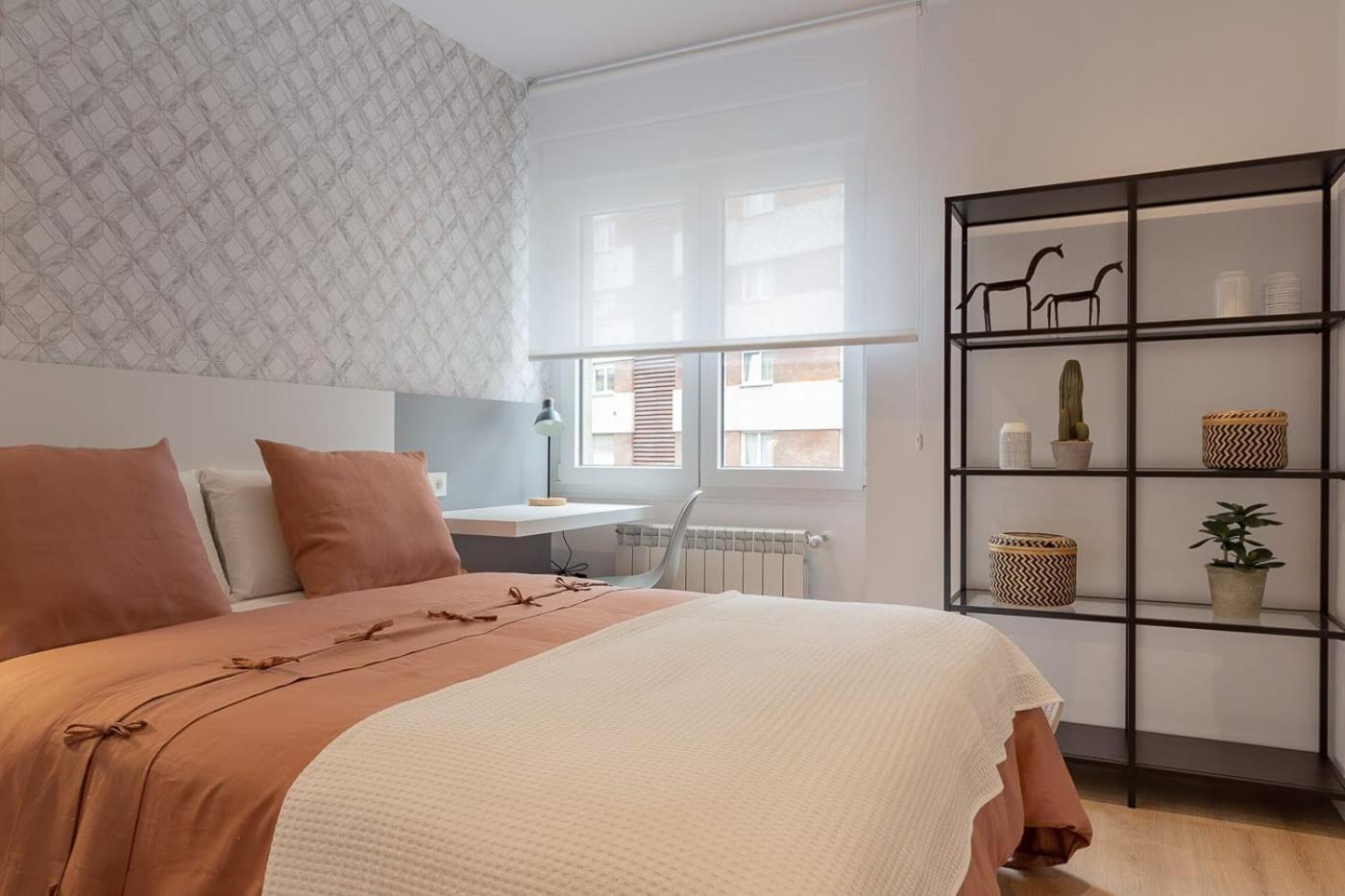 Room4You By Asturias Holidays Oviedo Buitenkant foto